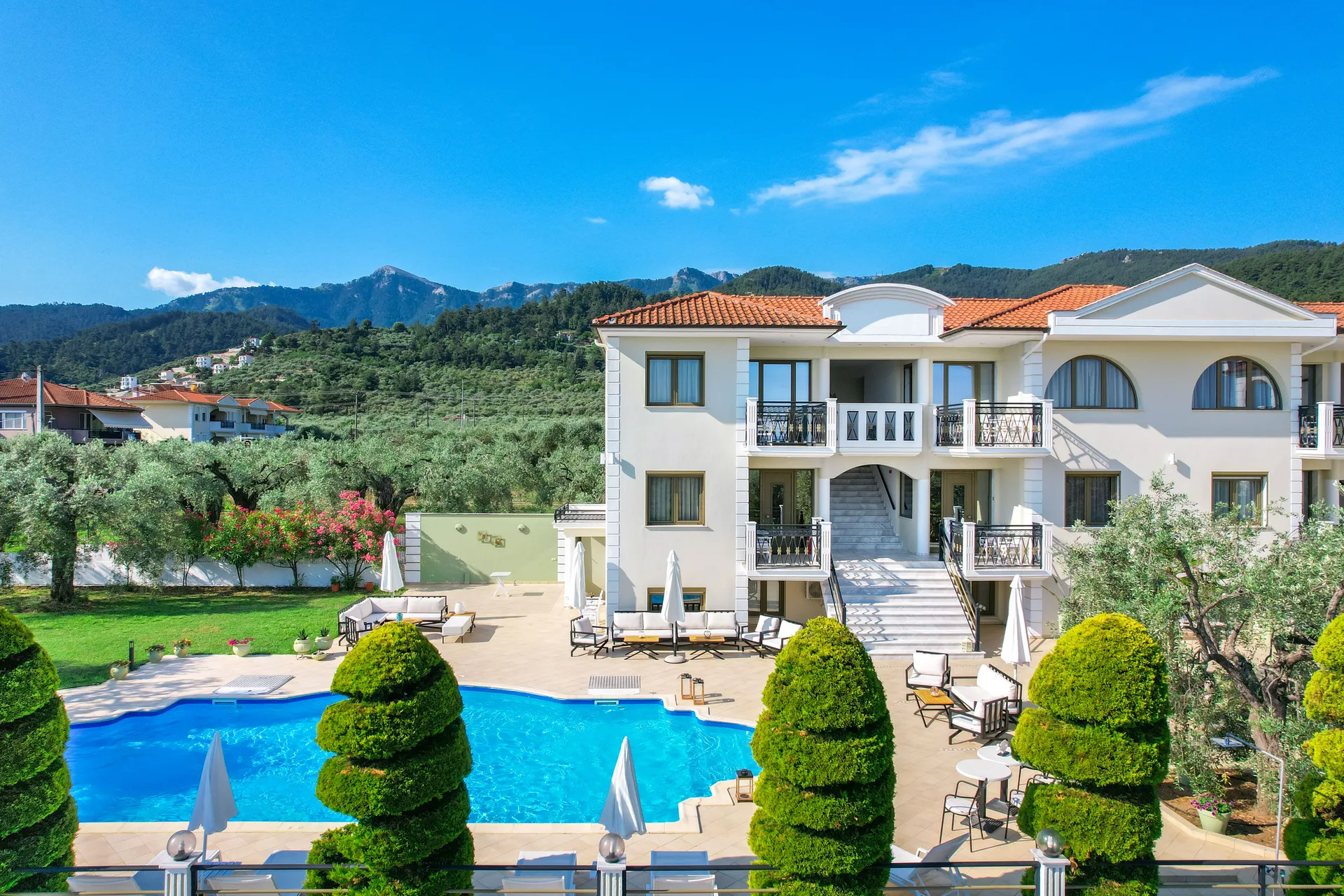 Tiara Holidays - MaryAn Luxury Apartments - spoljašnji izgled